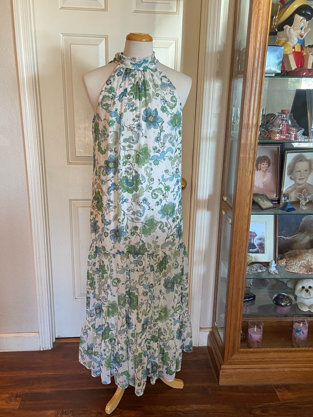NWT Vince Camuto SZ L Maxi Halter Dress Blue Green Milano Floral Print